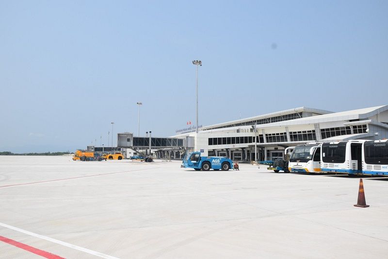 Đưa vào khai thác giai đoạn 3 Dự án cải tạo, nâng cấp sân đỗ máy bay Cảng HKQT Cam Ranh