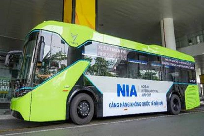 Cảng HKQT Nội Bài đưa vào vận hành xe buýt điện phục vụ hành khách nối chuyến