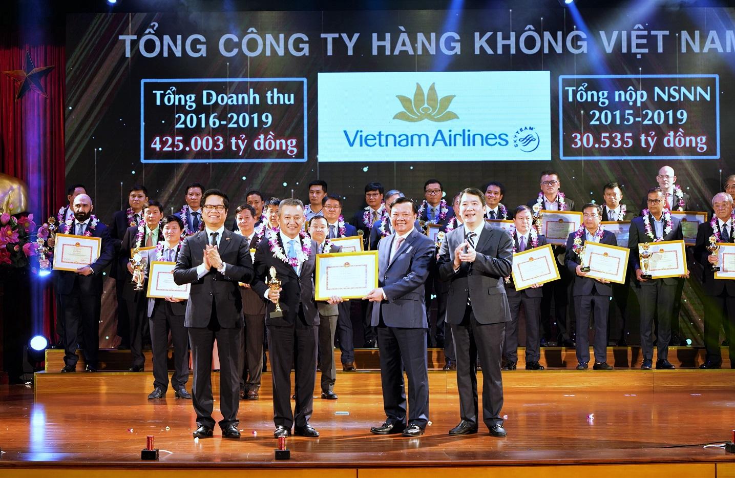 Vietnam Airlines được vinh danh doanh nghiệp nộp thuế tiêu biểu   