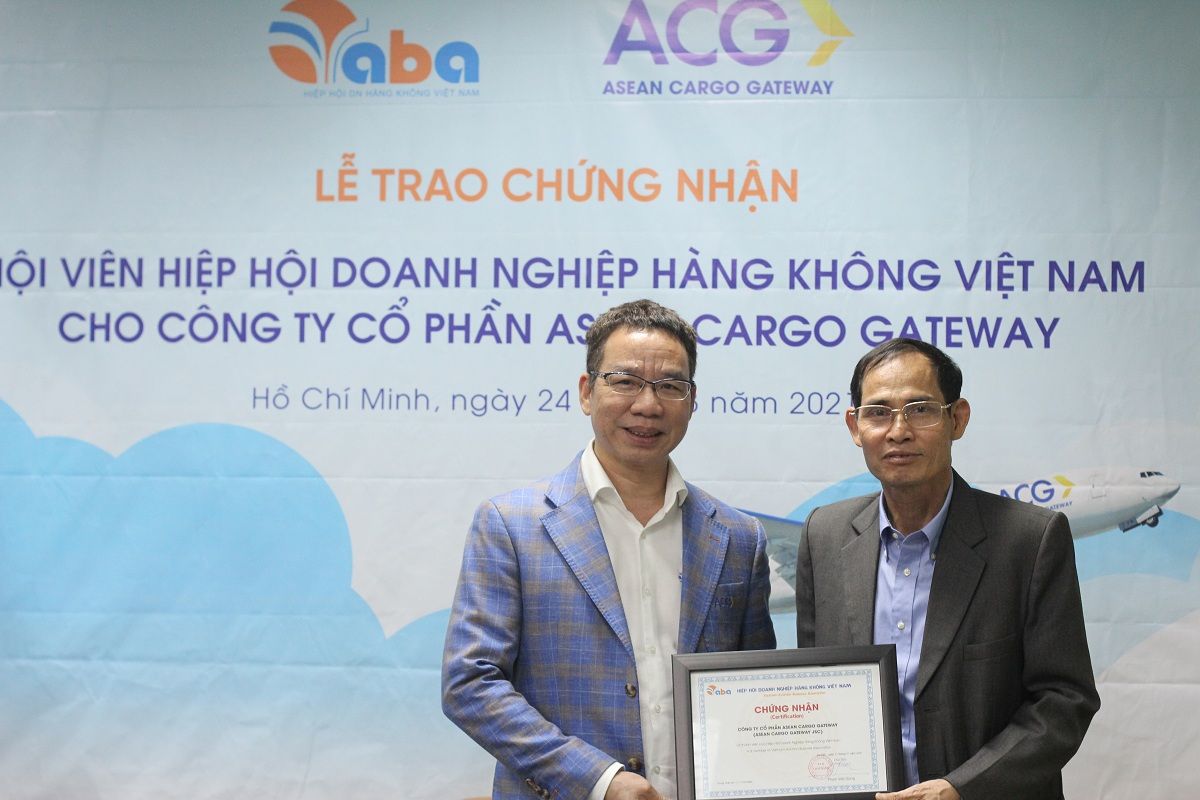 Hiệp Hội Doanh nghiệp Hàng không Việt Nam làm việc và trao chứng nhận Hội viên cho ACG